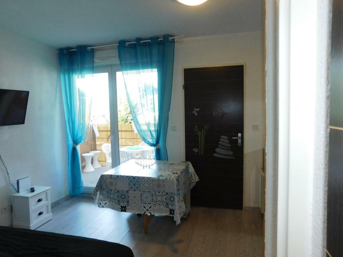 Apartament Le Petit Nid Lourdes Zewnętrze zdjęcie